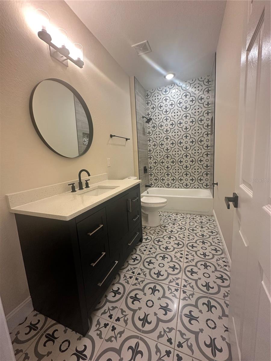 LOCKHART & MATHIS - Residential