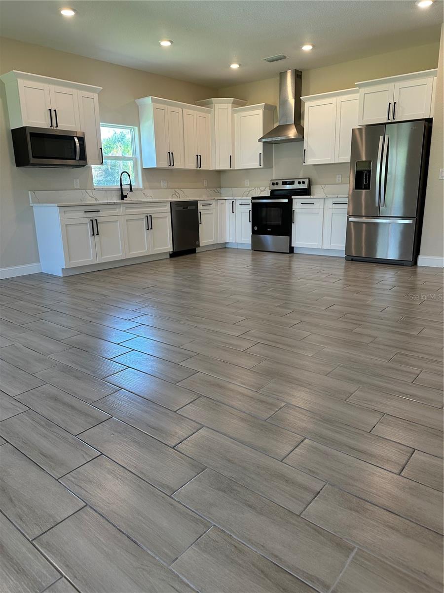 LOCKHART & MATHIS - Residential