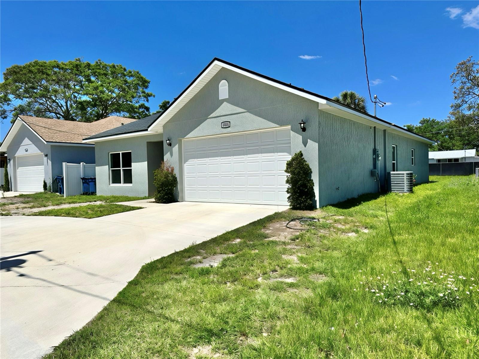 LOCKHART & MATHIS - Residential