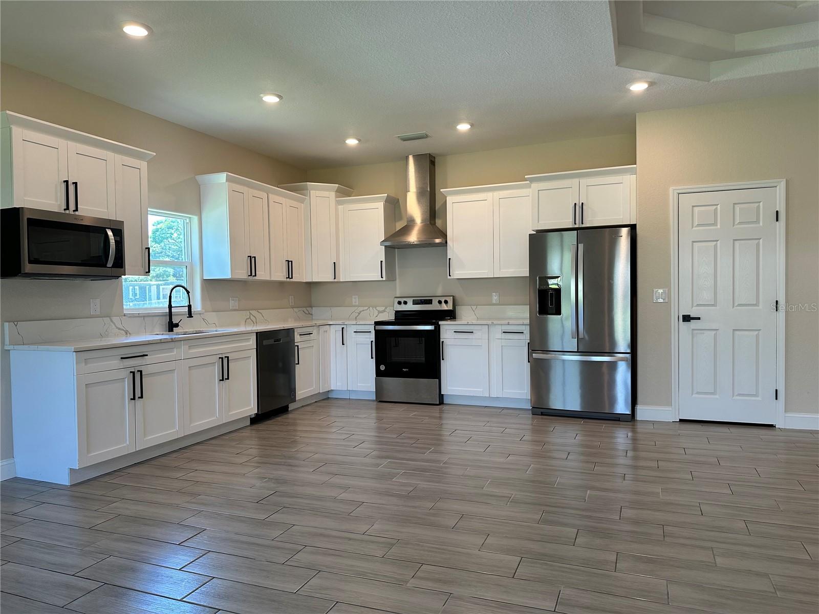 LOCKHART & MATHIS - Residential