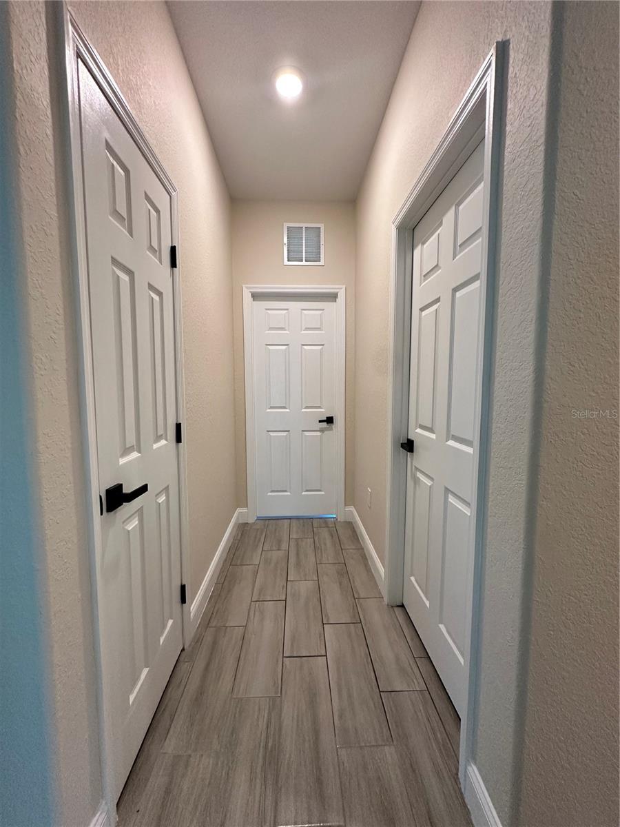 LOCKHART & MATHIS - Residential