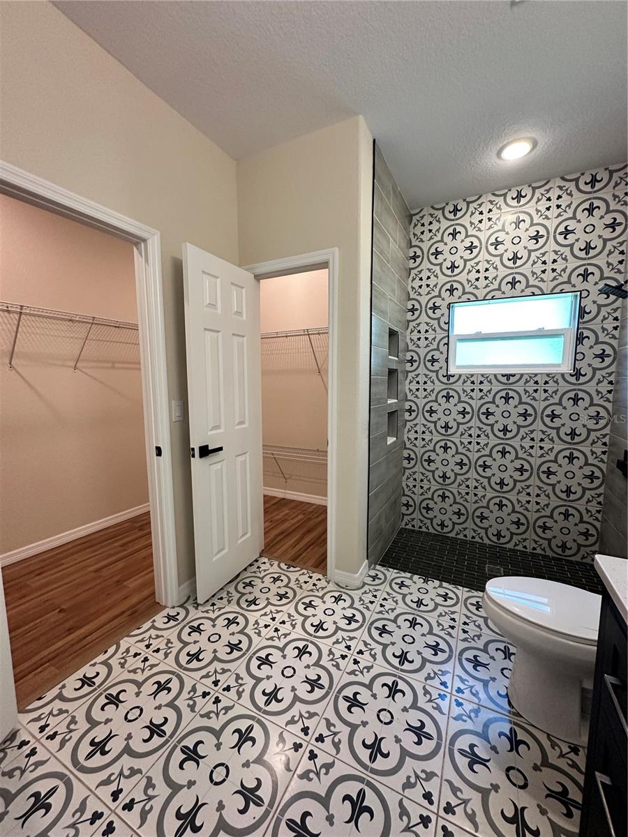 LOCKHART & MATHIS - Residential