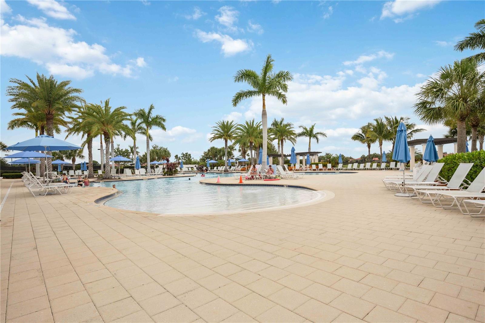 SARASOTA NATIONAL - Residential Lease