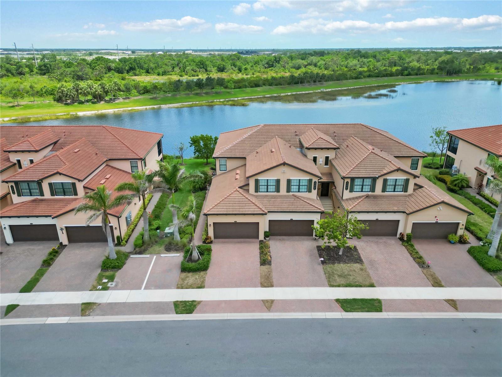 SARASOTA NATIONAL - Residential Lease