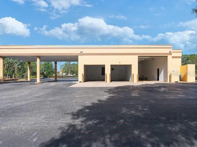 PIDGEON PARK - Commercial Lease
