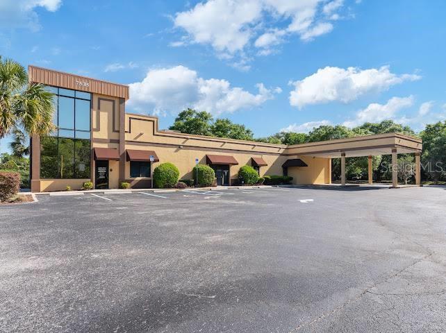 PIDGEON PARK - Commercial Lease