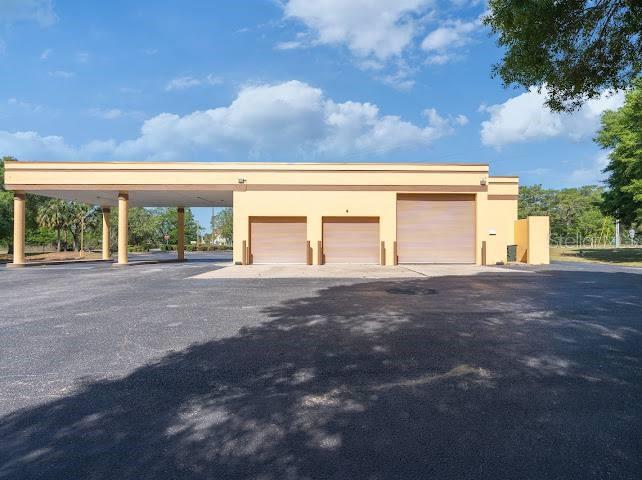 PIDGEON PARK - Commercial Lease