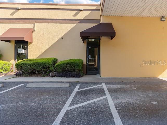 PIDGEON PARK - Commercial Lease