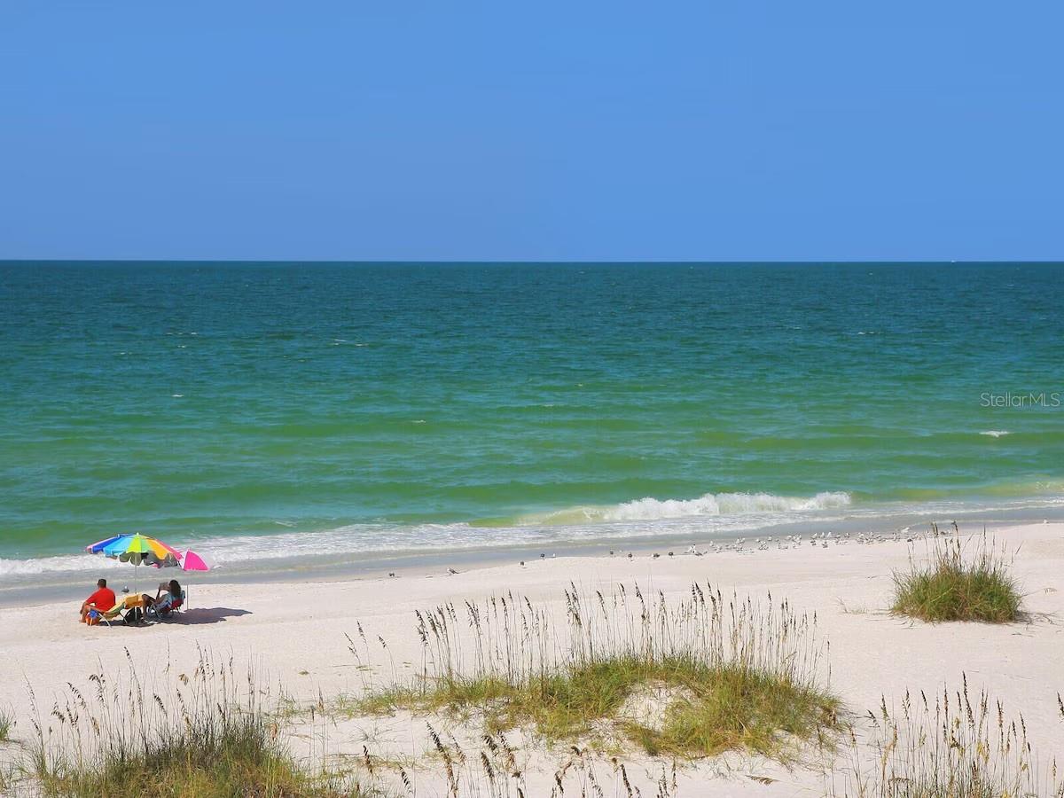 LONGBEACH ON LONGBOAT KEY - Residential Lease