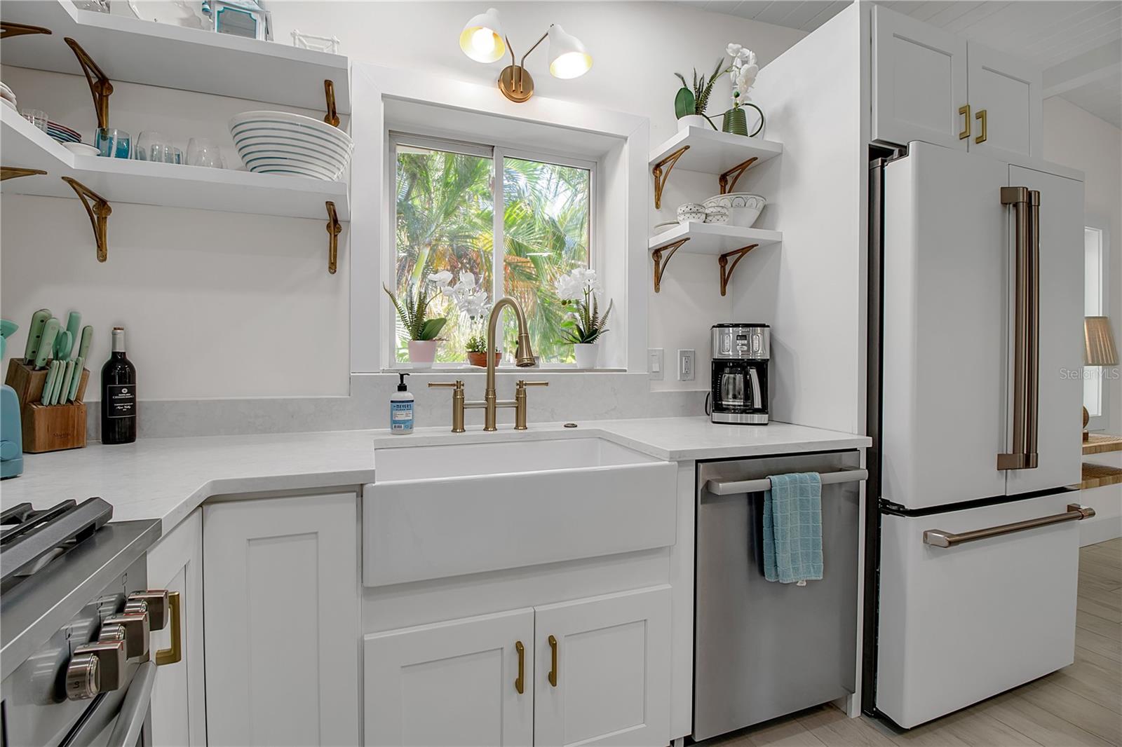 LONGBEACH ON LONGBOAT KEY - Residential Lease