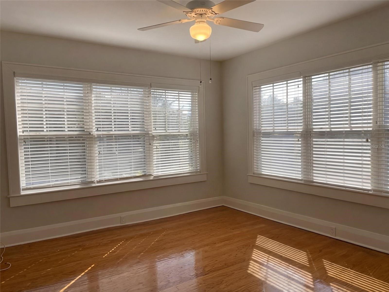 HYDE PARK WEST - Residential Lease