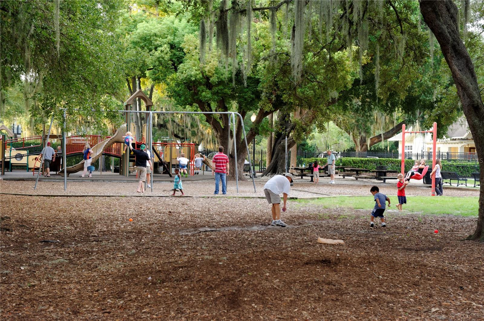 HYDE PARK WEST - Residential Lease