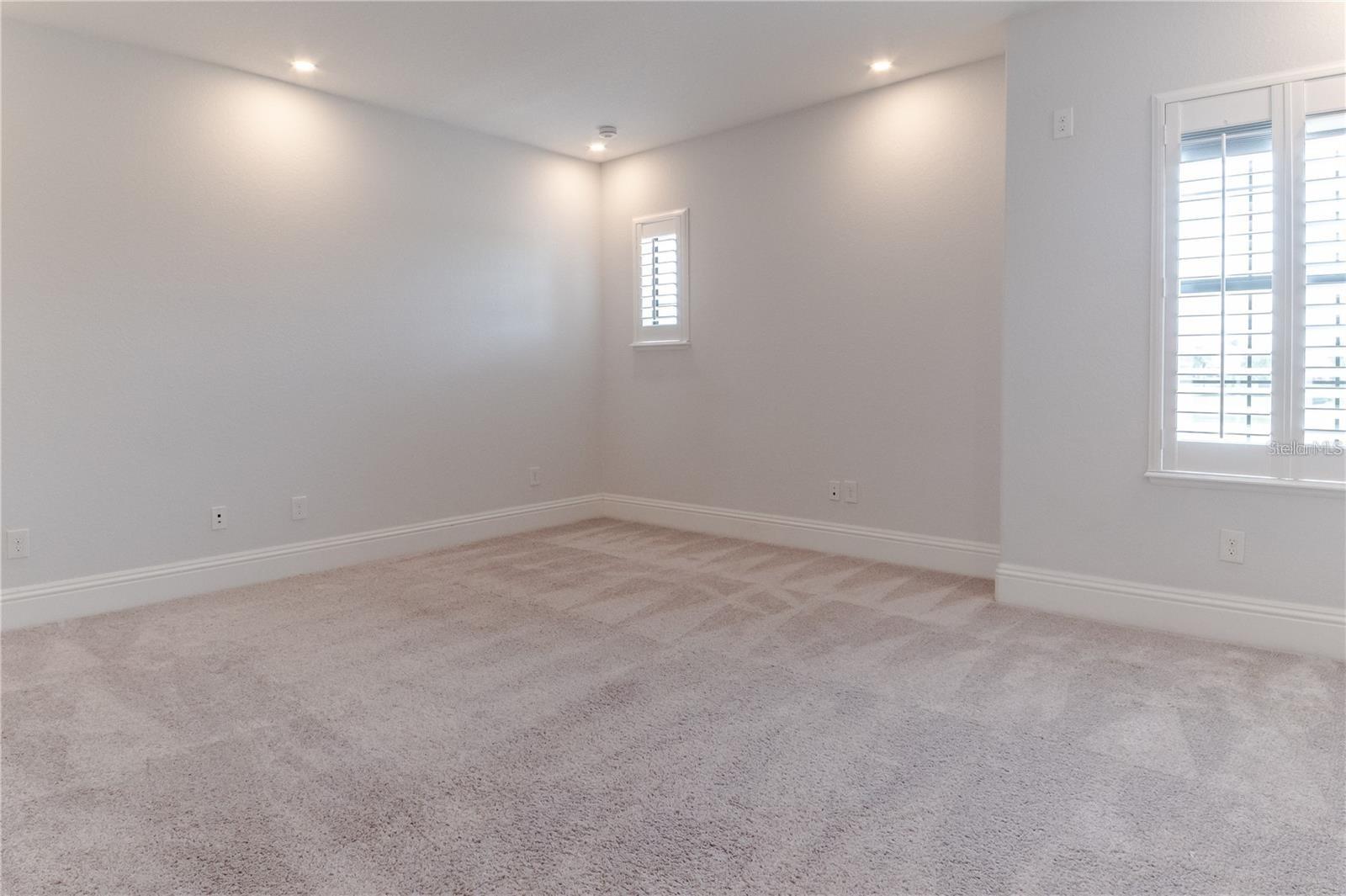 CASABELLA - Residential Lease