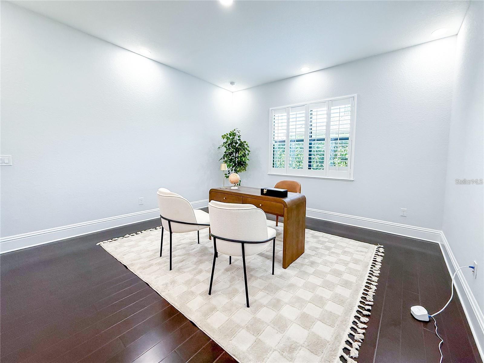 CASABELLA - Residential Lease