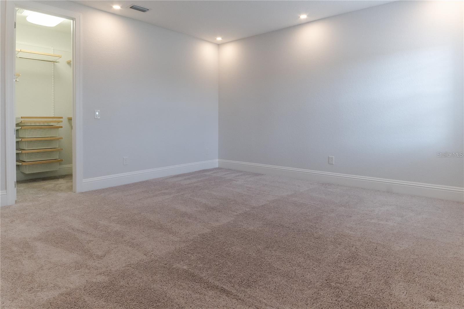 CASABELLA - Residential Lease