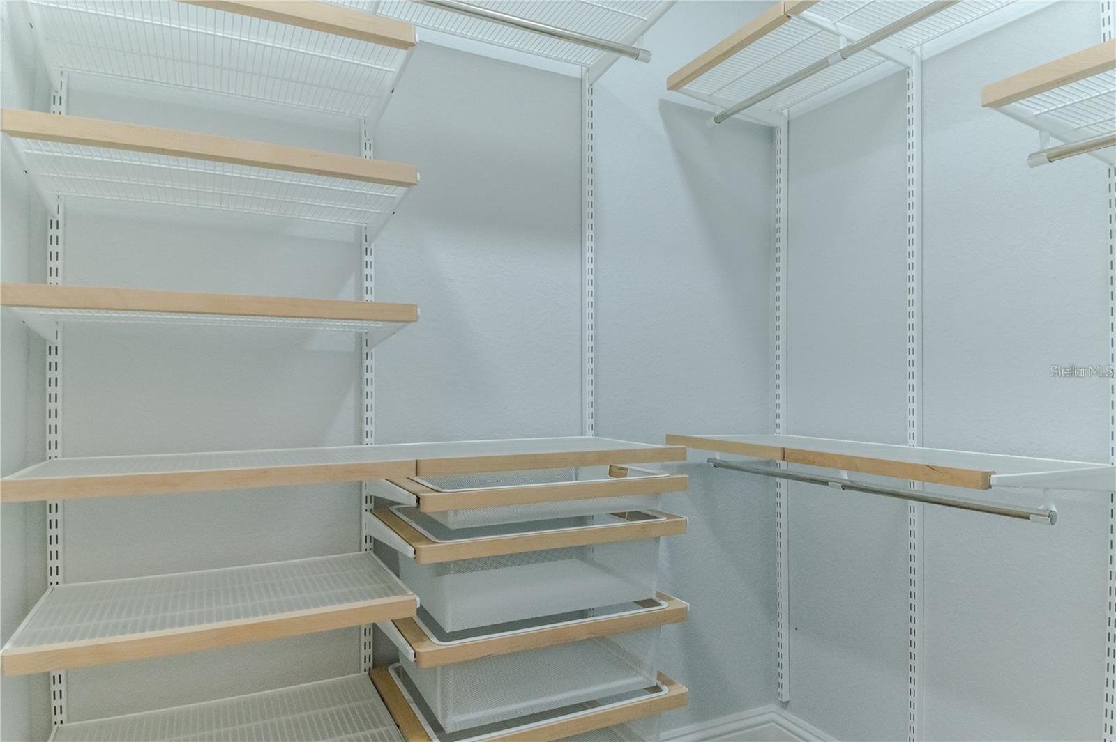 CASABELLA - Residential Lease