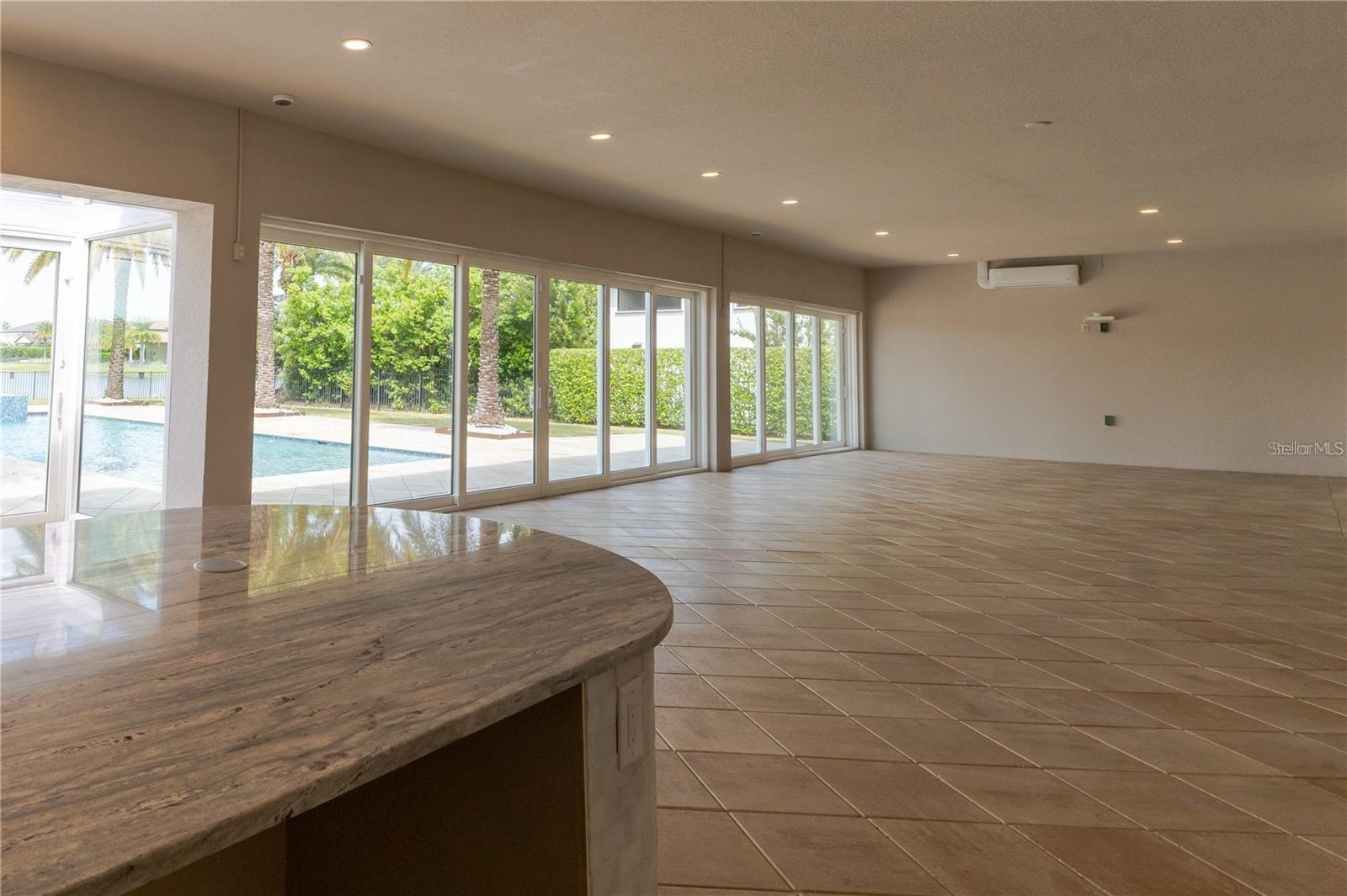 CASABELLA - Residential Lease