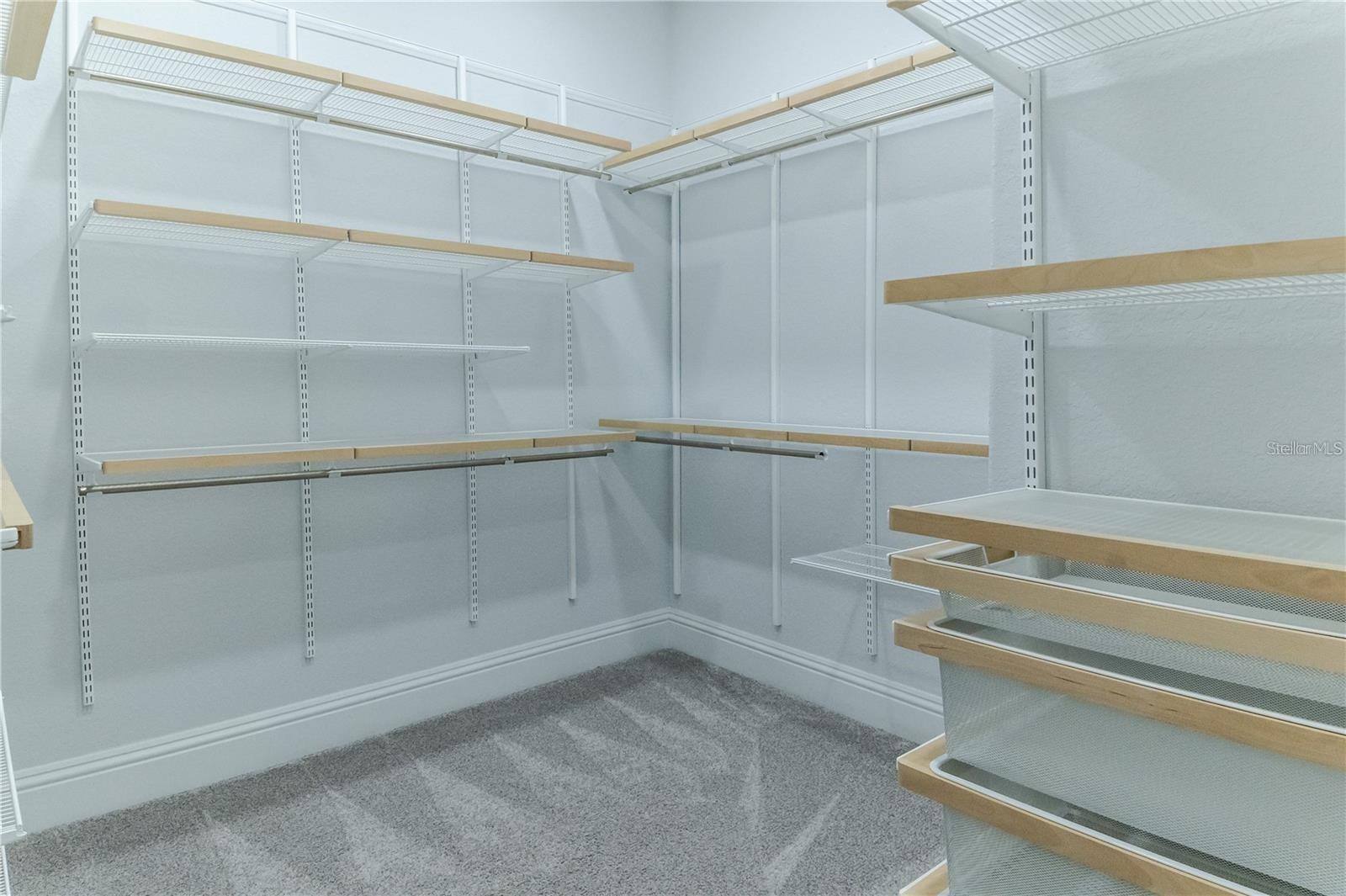 CASABELLA - Residential Lease