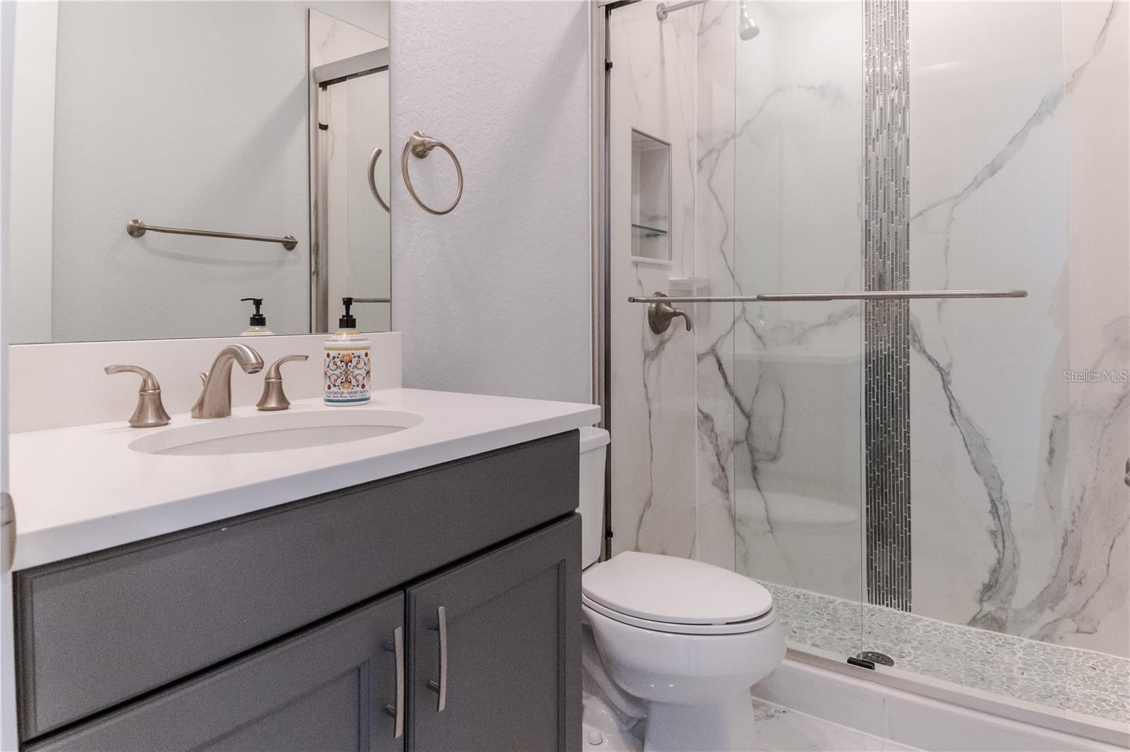 CASABELLA - Residential Lease