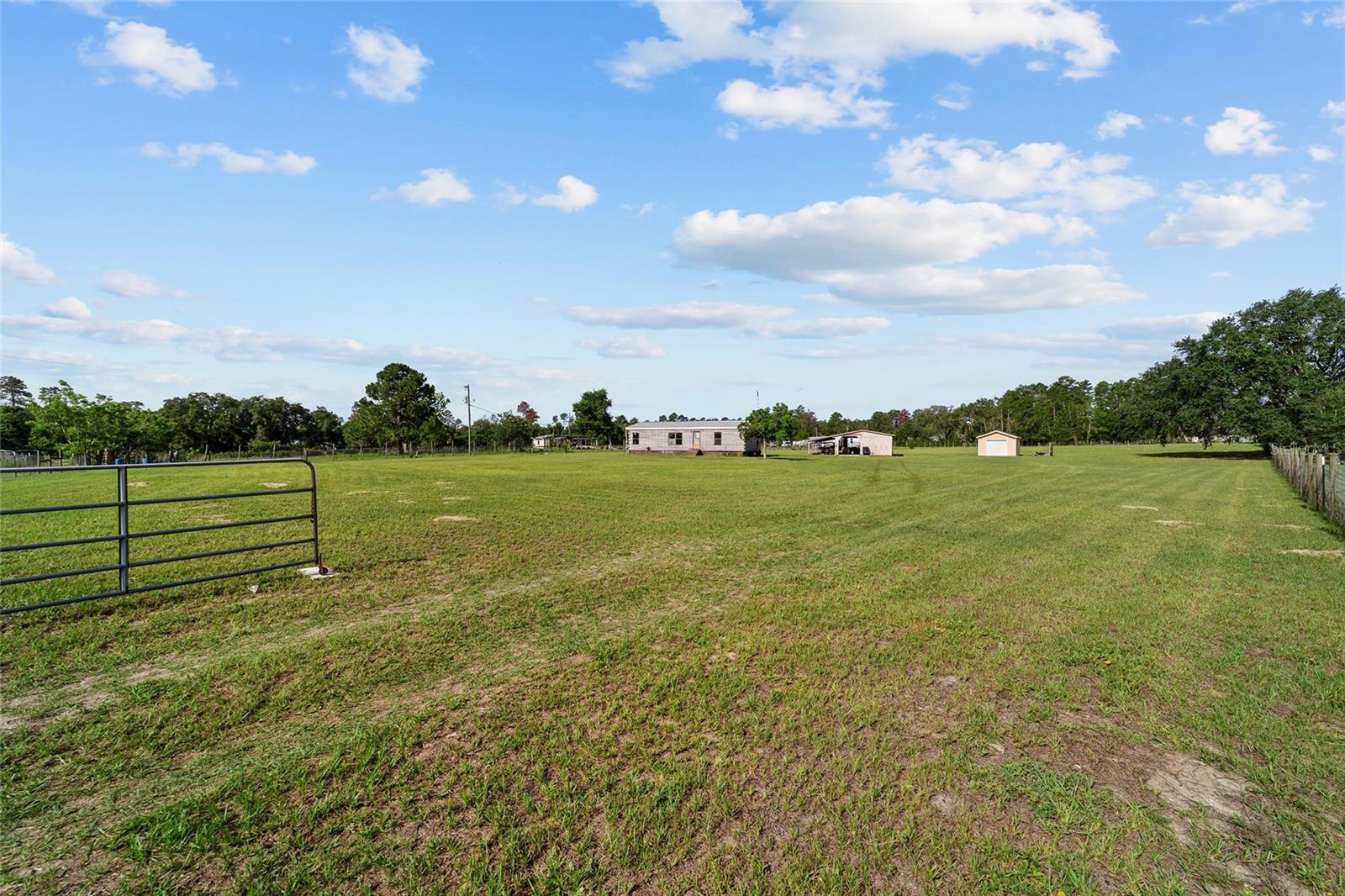 MARION OAKS RANCHES EAST - Land