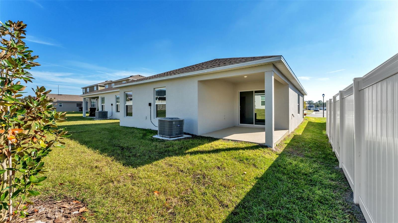 HICKORY RANCH - Residential Lease