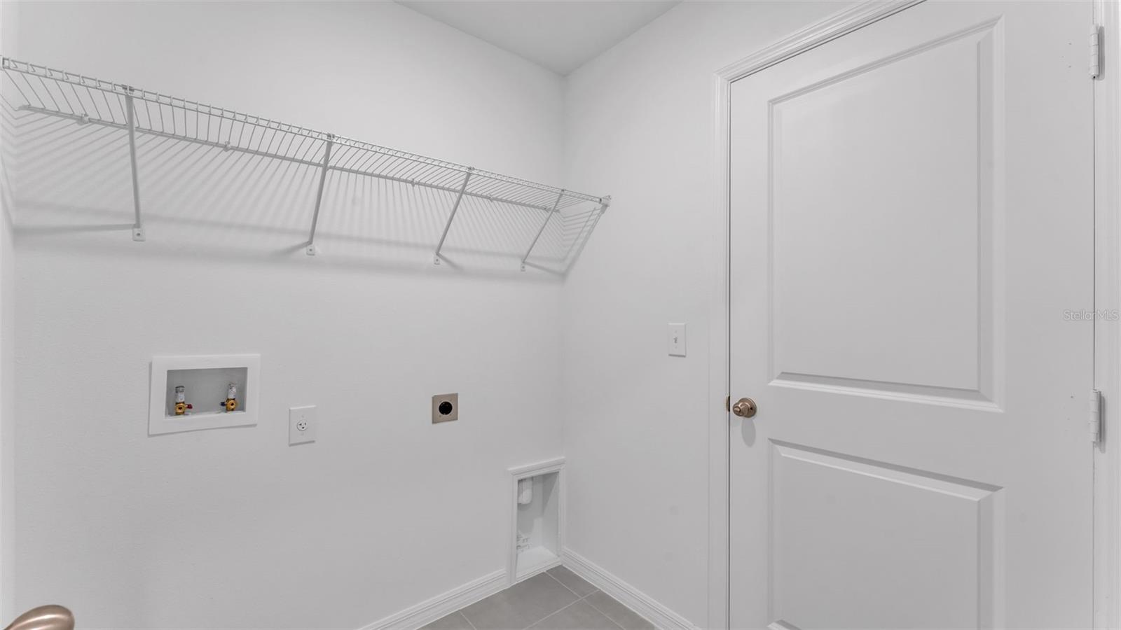 HICKORY RANCH - Residential Lease