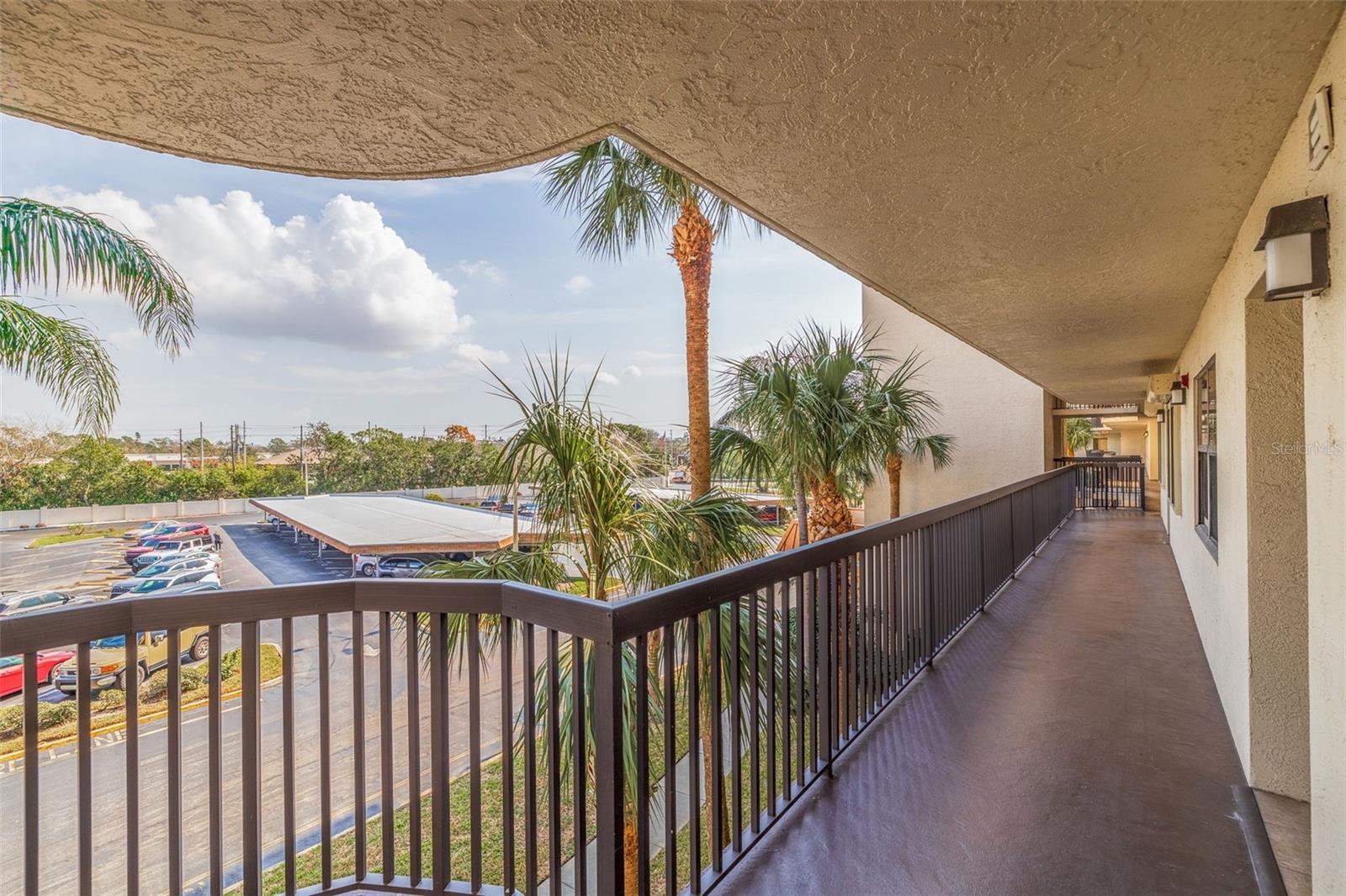 ISLAND VIEW SOUTH CONDO - Residential