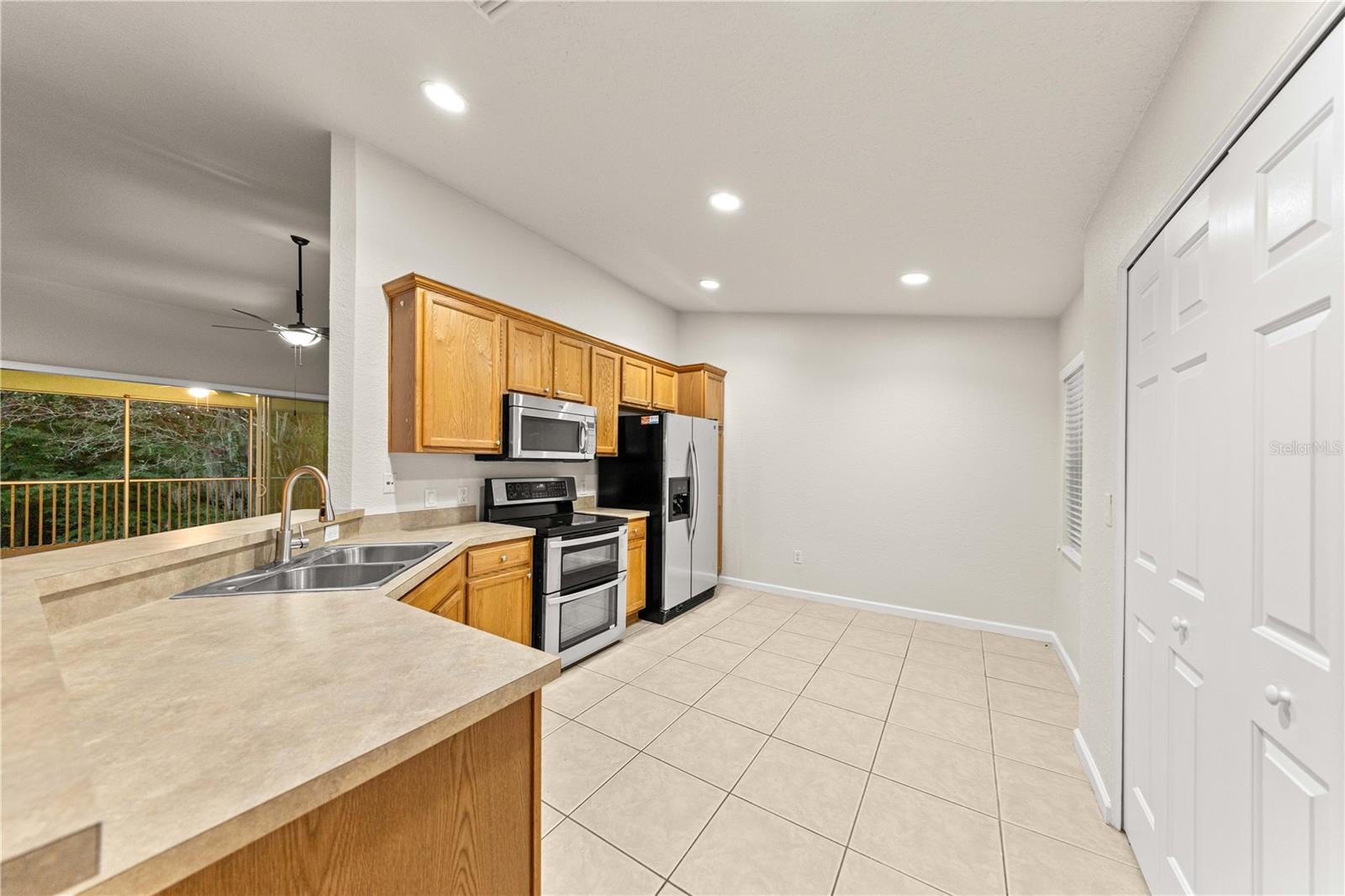 4540 SW 52ND CIRCLE 104