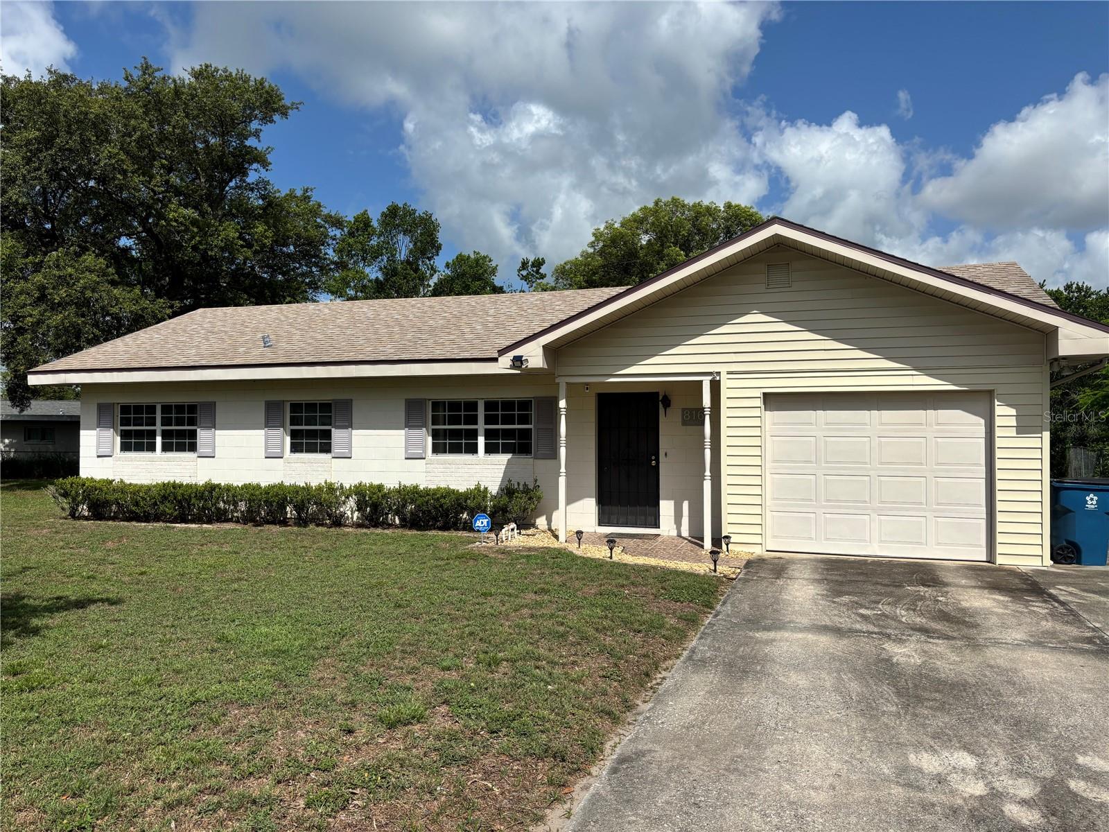 816 CASSELBERRY DRIVE