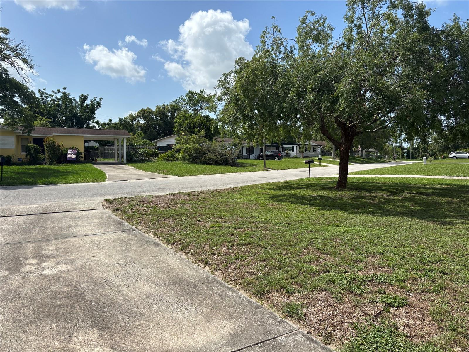 816 CASSELBERRY DRIVE