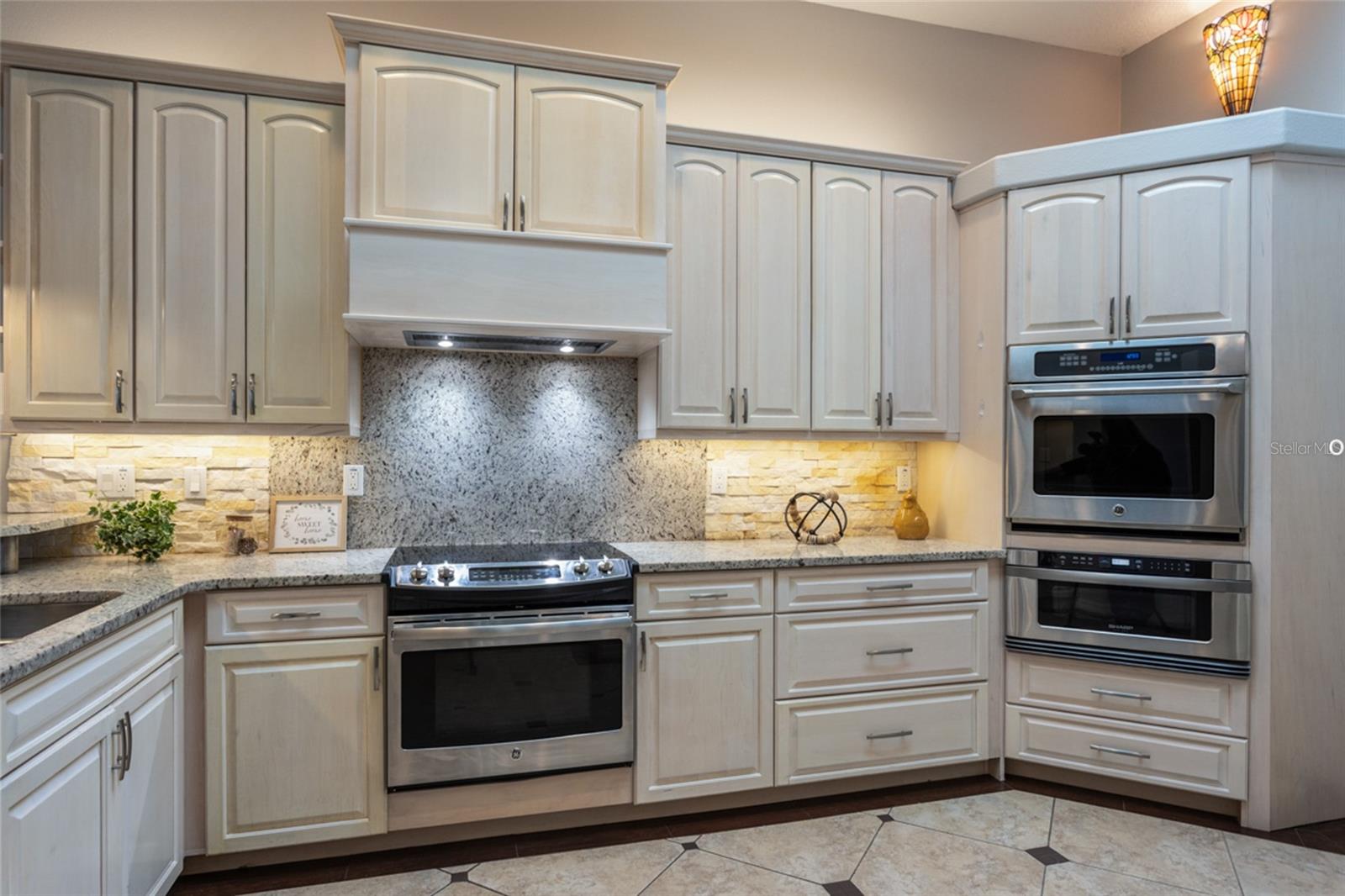 MORNINGSIDE SUB - Residential