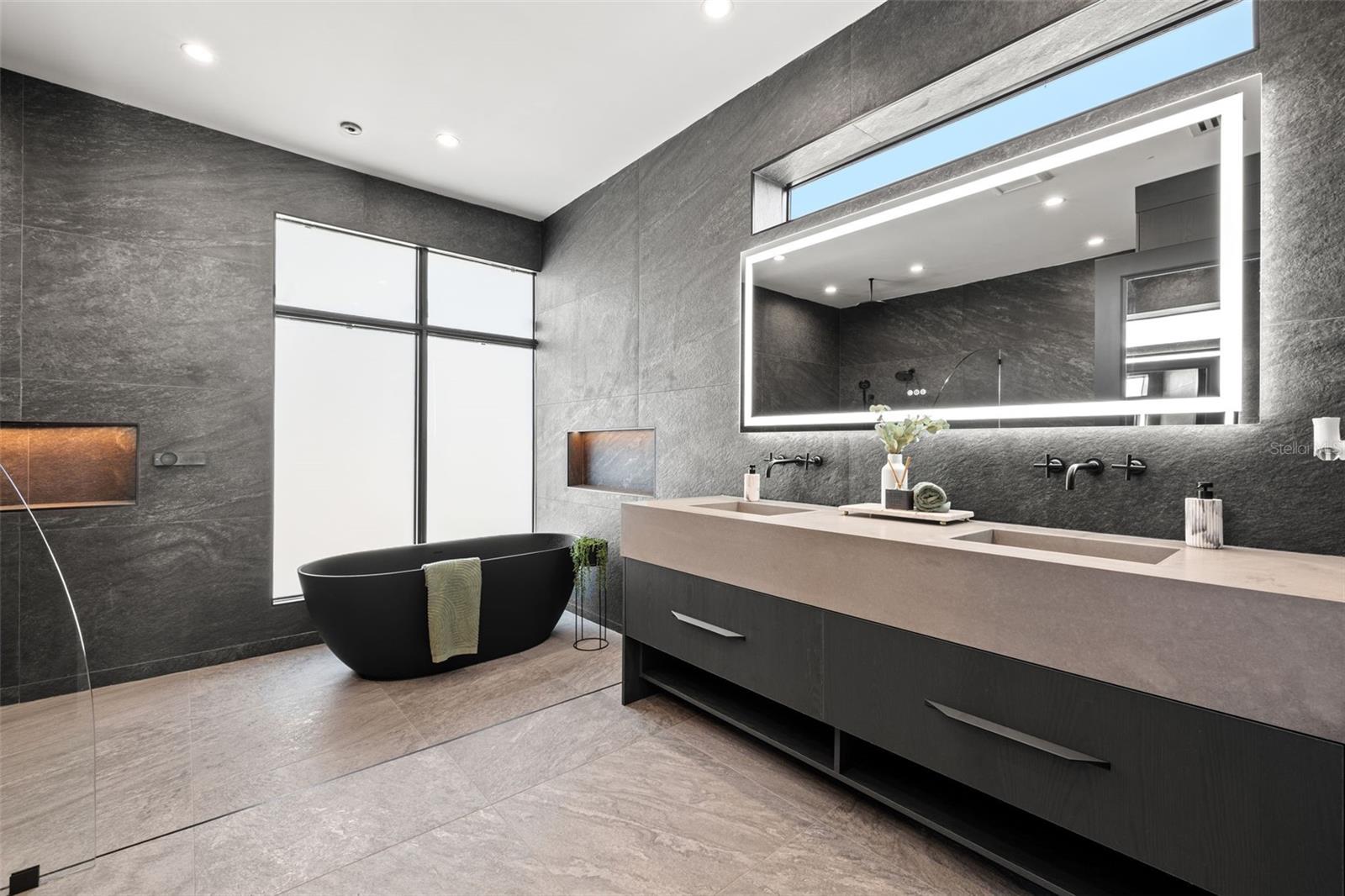 EDEN SHORES SEC 4 BLK 6, LOT 2 - Residential