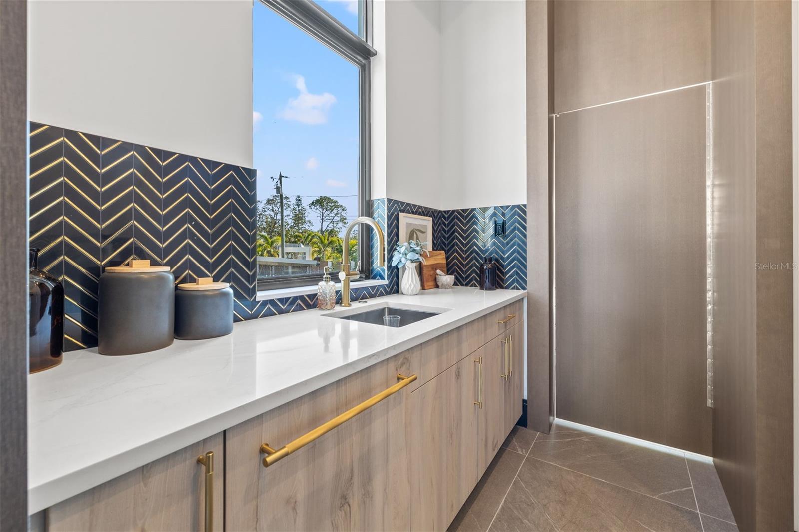 EDEN SHORES SEC 4 BLK 6, LOT 2 - Residential