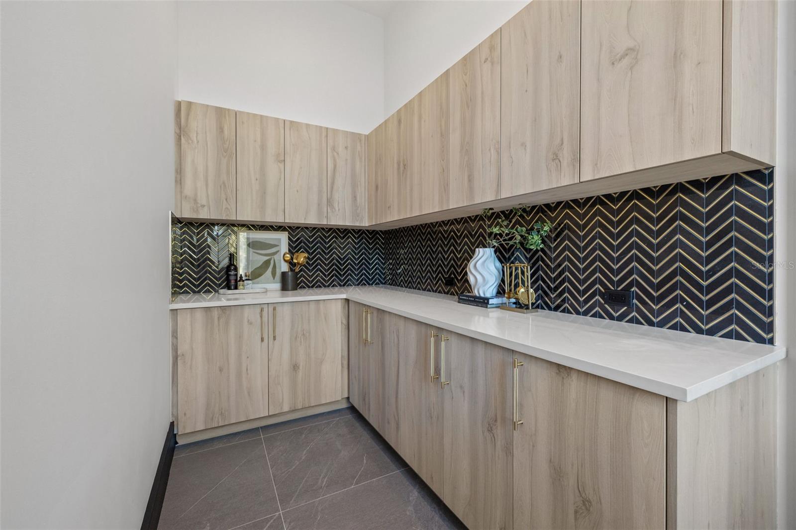 EDEN SHORES SEC 4 BLK 6, LOT 2 - Residential