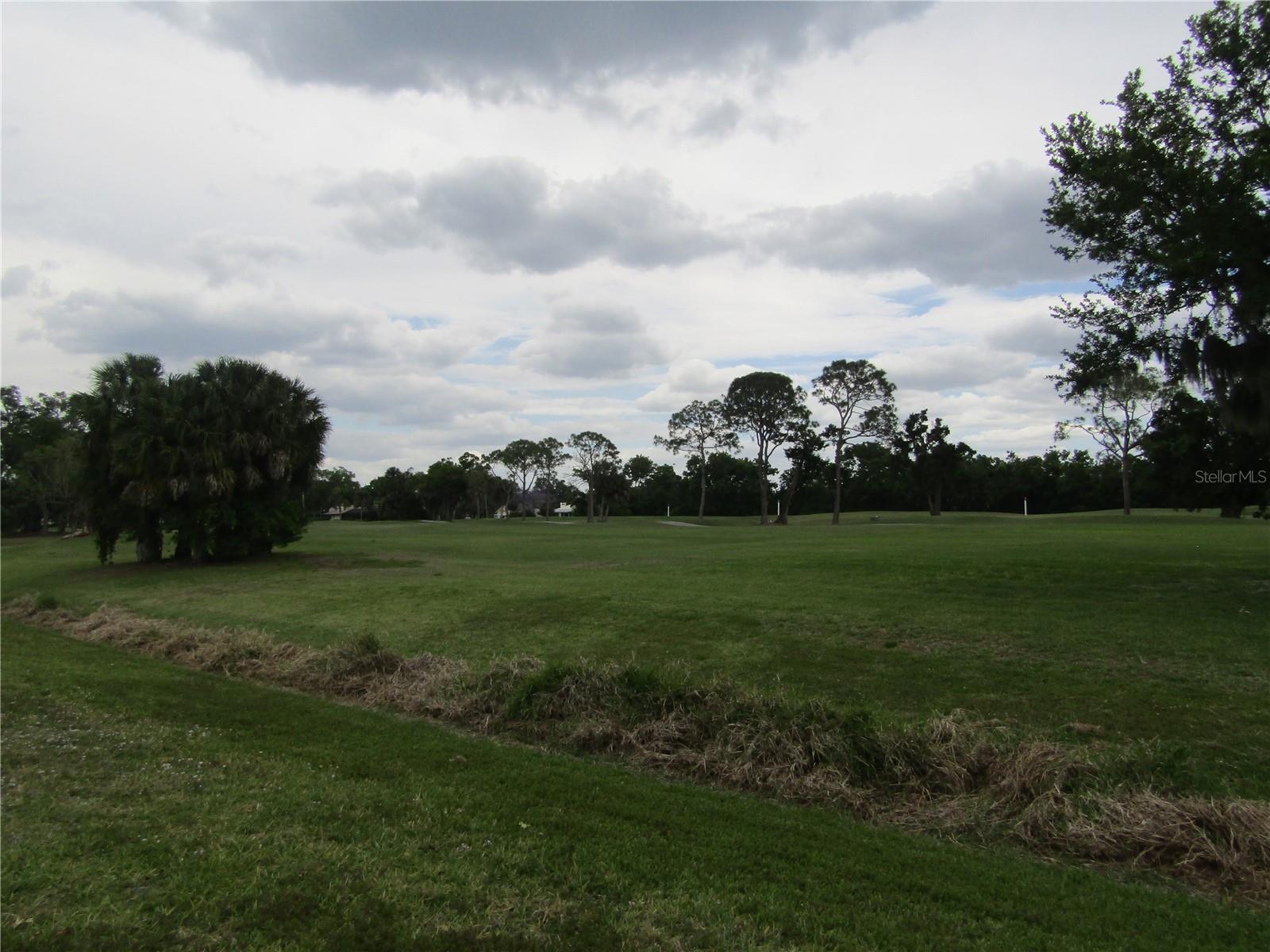 BUNKER OAKS - Residential Lease