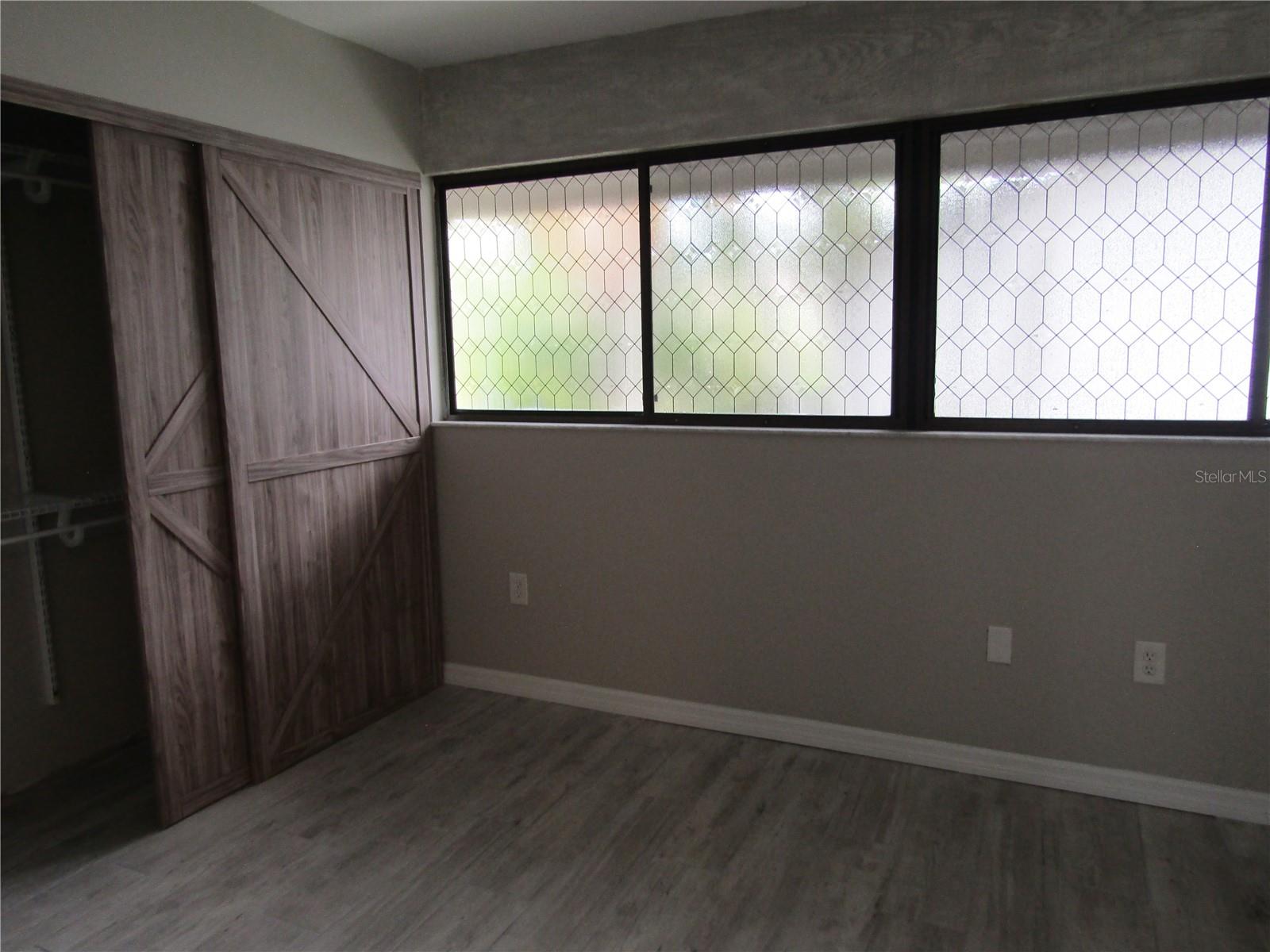 BUNKER OAKS - Residential Lease