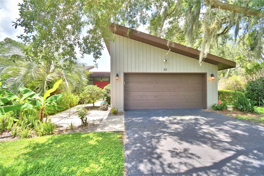 Photo of 20 Nottingham Way, Haines City, FL 33844 (MLS # P4939090)