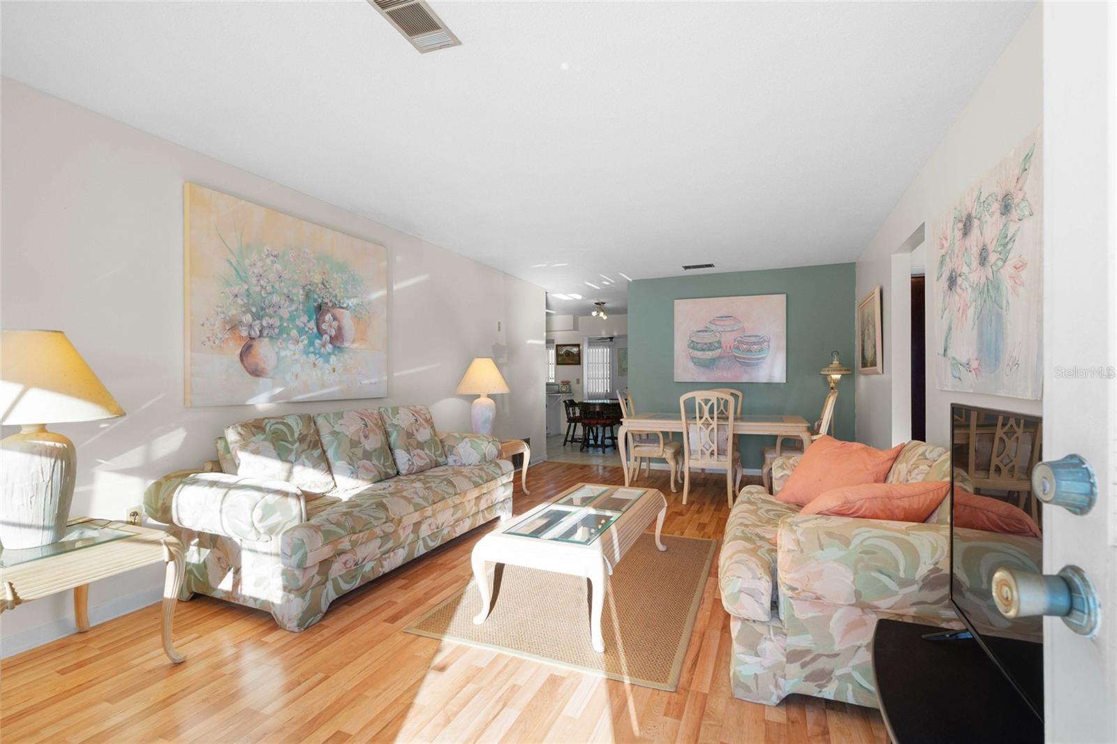 SPRINGWOOD VILLAS - Residential