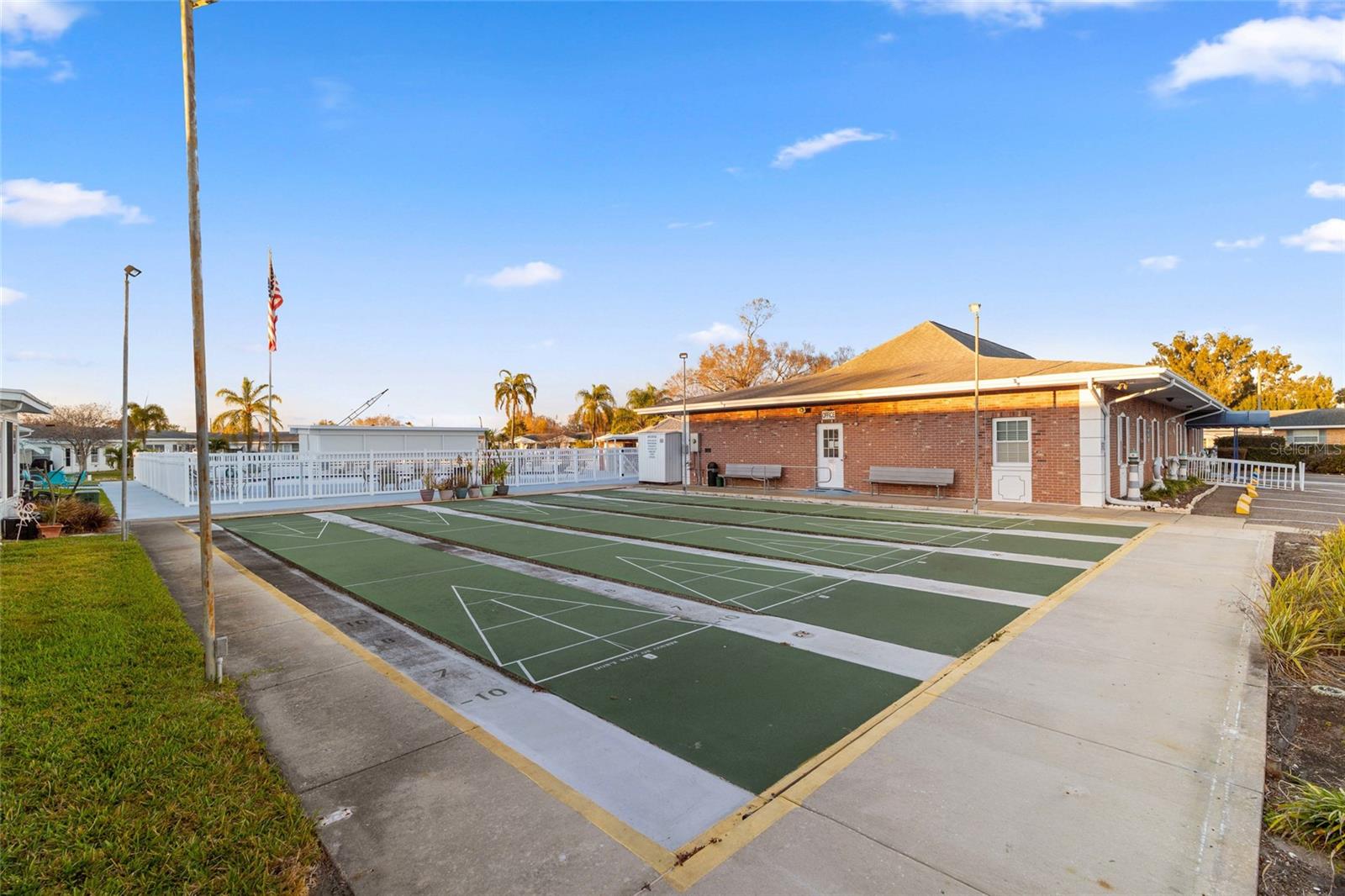 SPRINGWOOD VILLAS - Residential