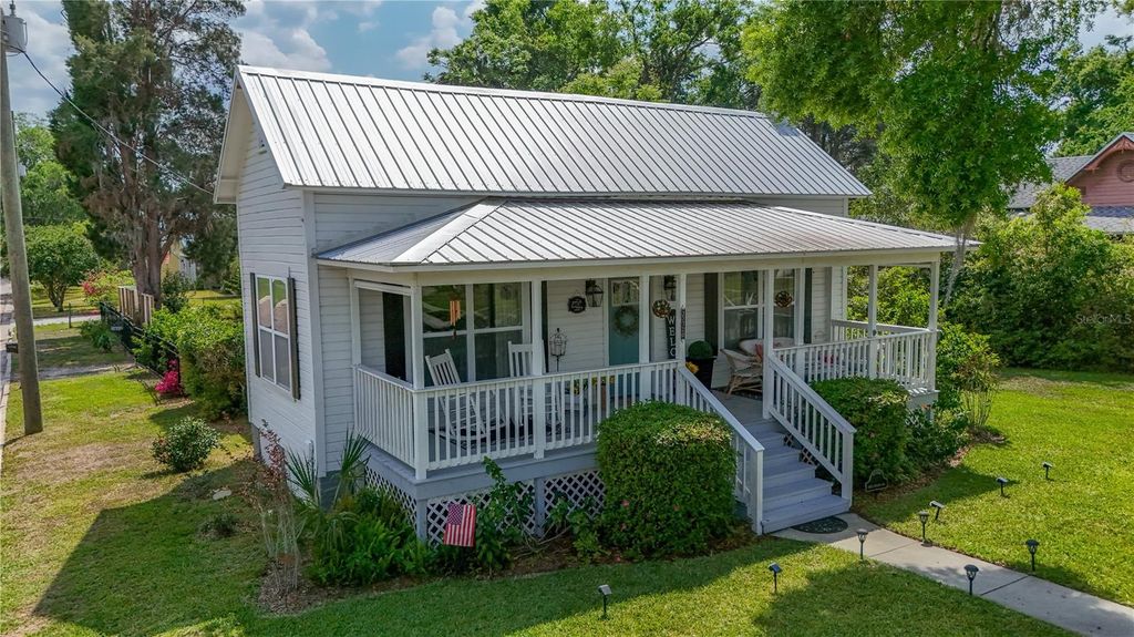 Photo of 37720 Church Avenue, Dade City, FL 33525 (MLS # TB8365657)