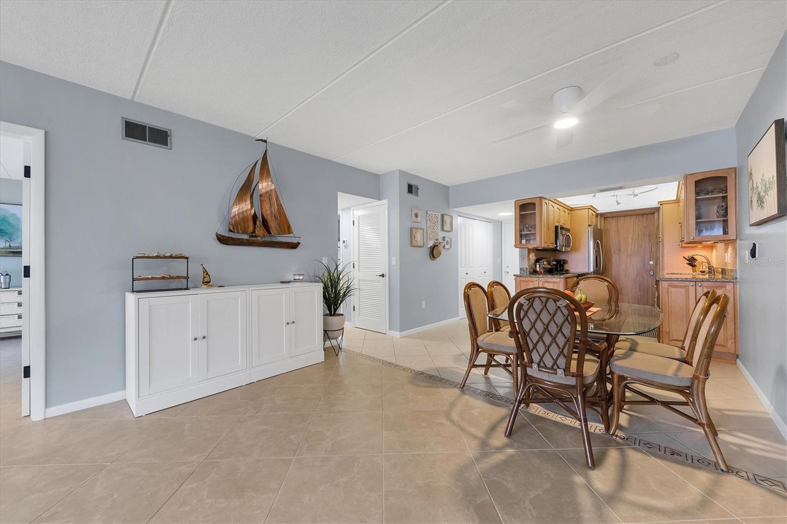 3806 GULF OF MEXICO DRIVE C211
