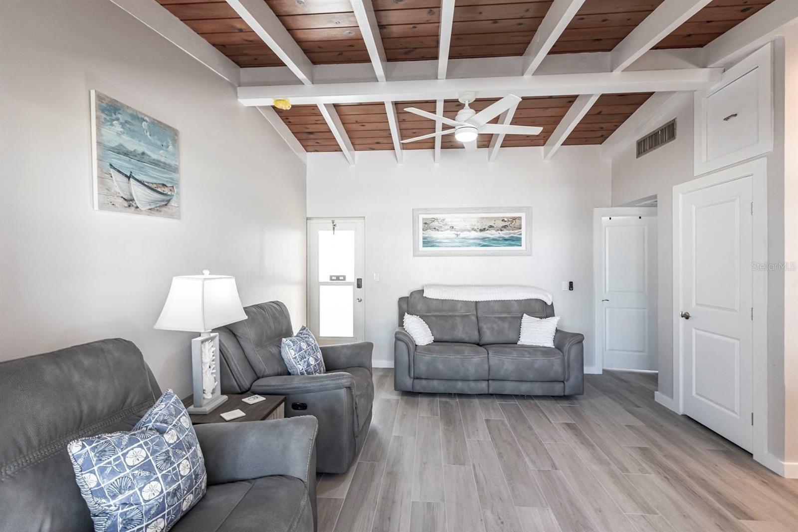 CASA MAR - Residential Lease