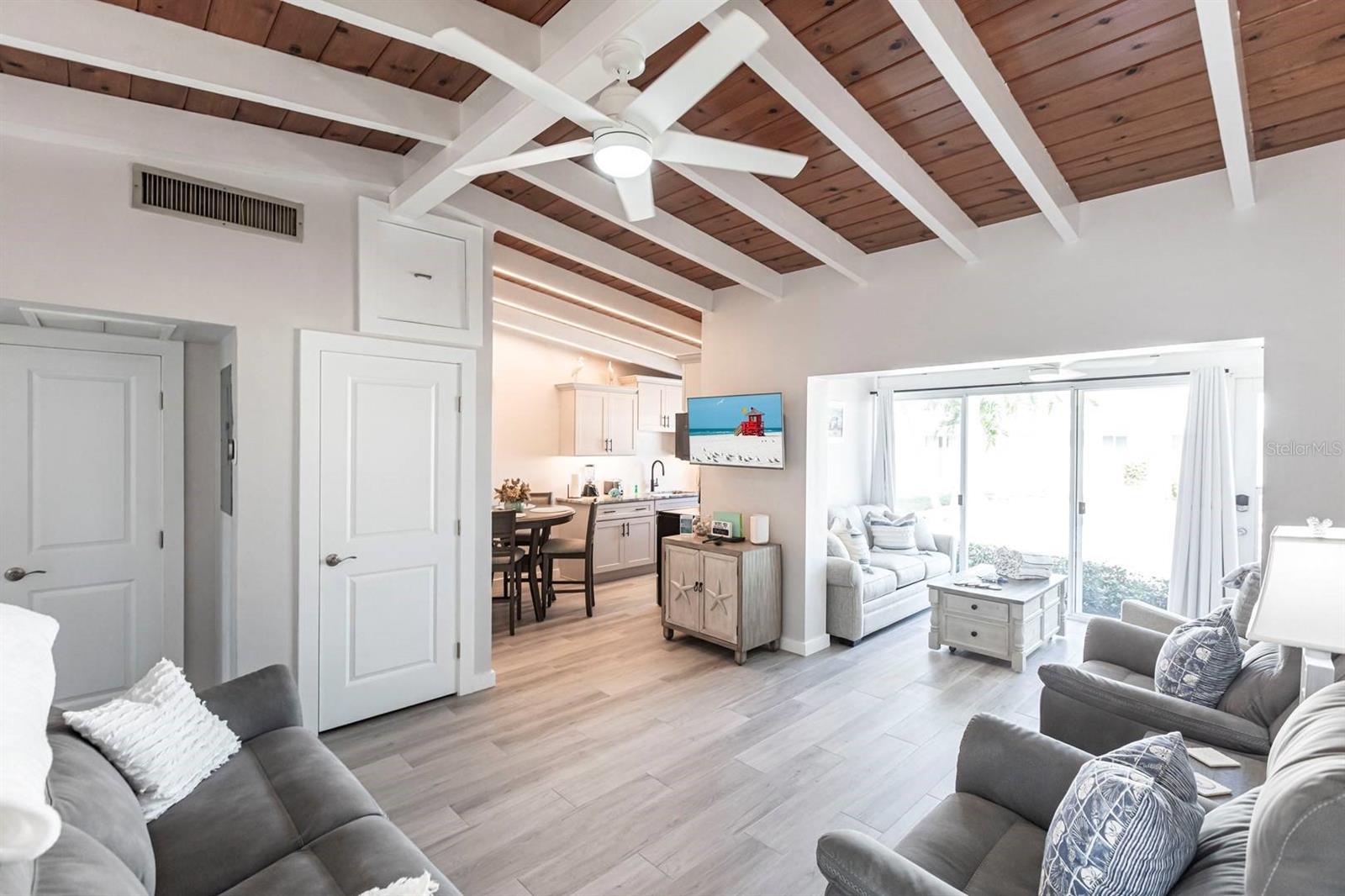 CASA MAR - Residential Lease