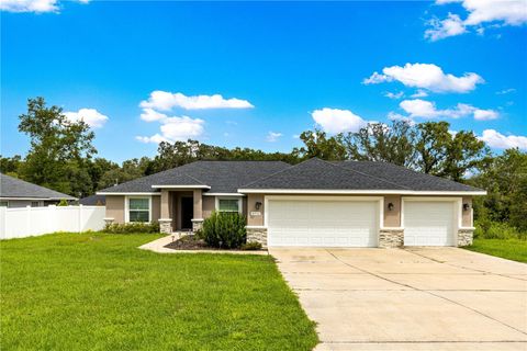 Photo of 8753 SE 159th Place, Summerfield, FL 34491 (MLS # OM709375)