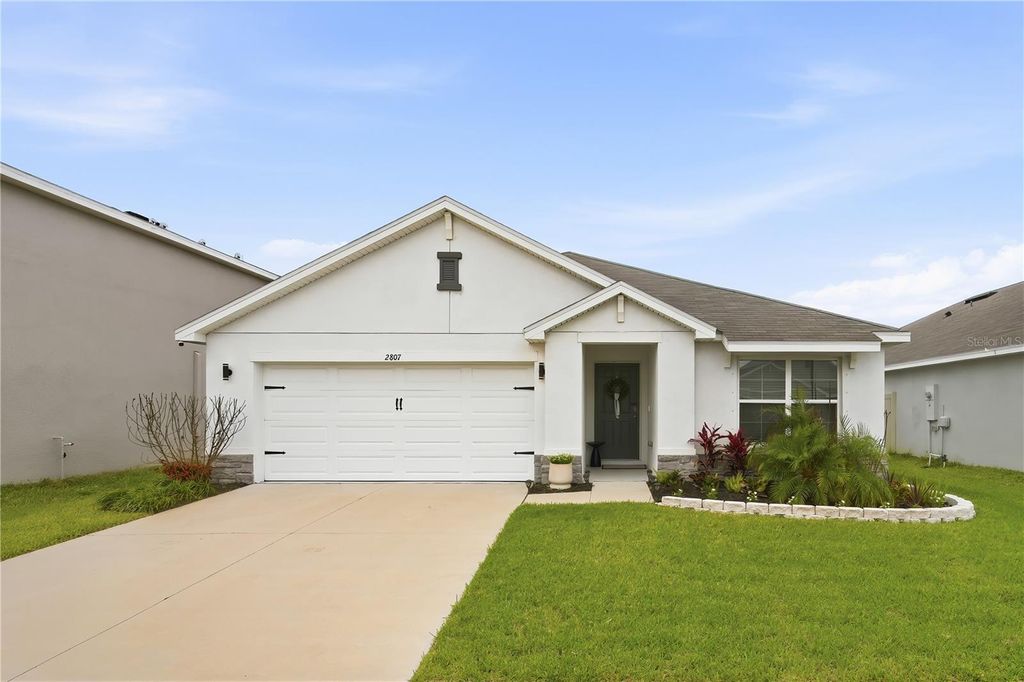 Photo of 2807 Gumbo Limbo Drive, Wimauma, FL 33598 (MLS # TB8497235)