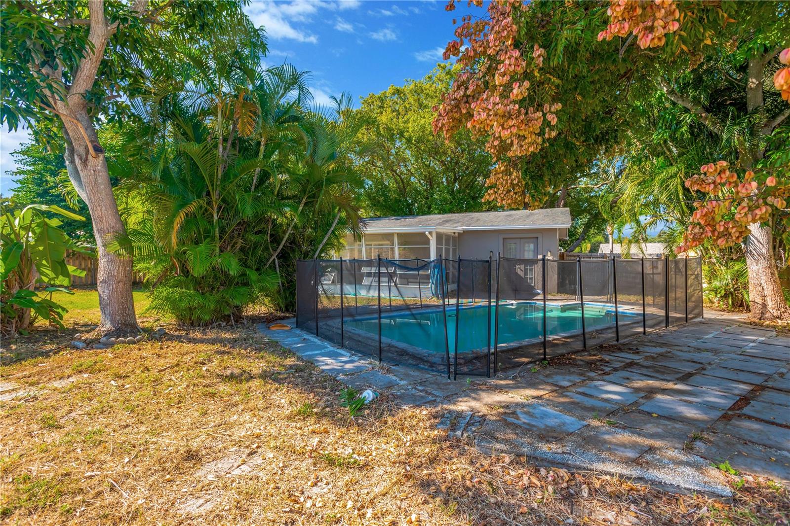 CURLEW CITY - Residential