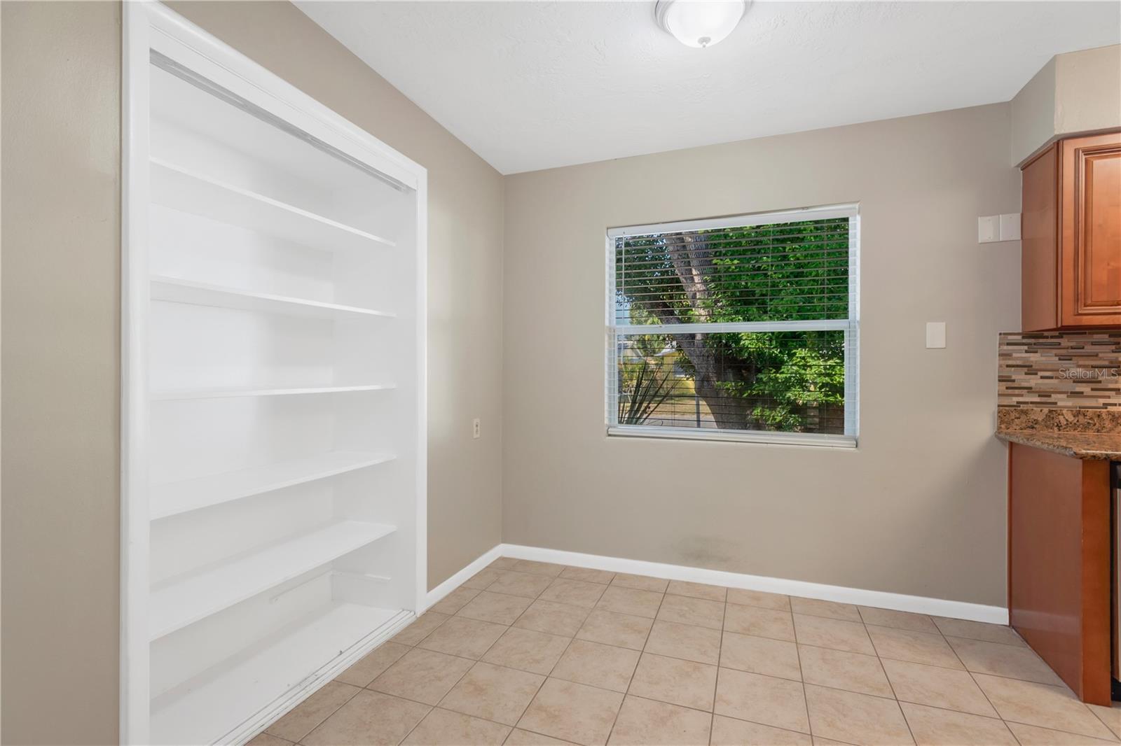 CURLEW CITY - Residential