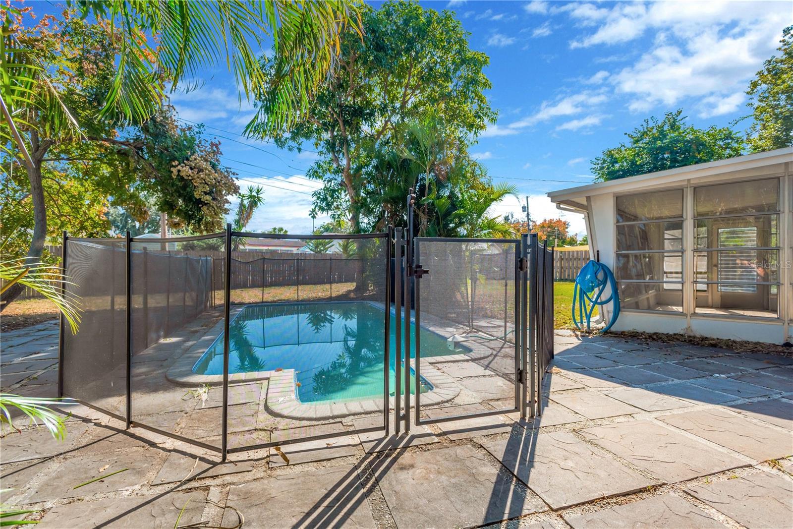 CURLEW CITY - Residential