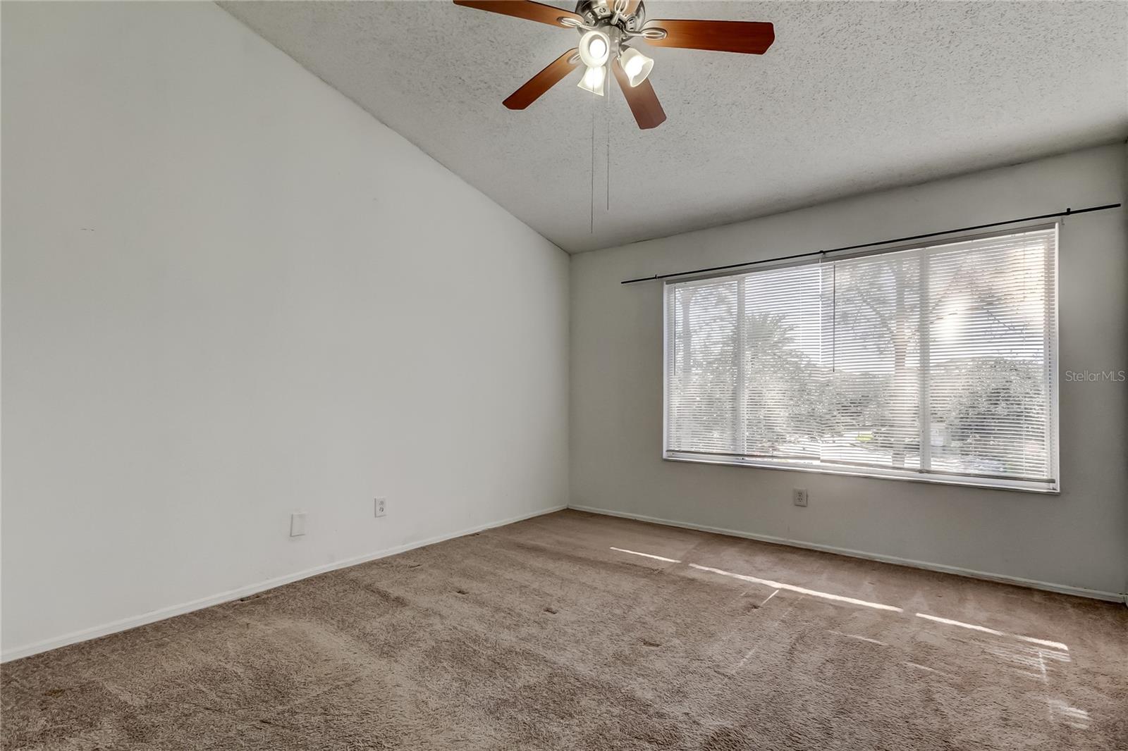 BAYSIDE KEY PH II - Residential