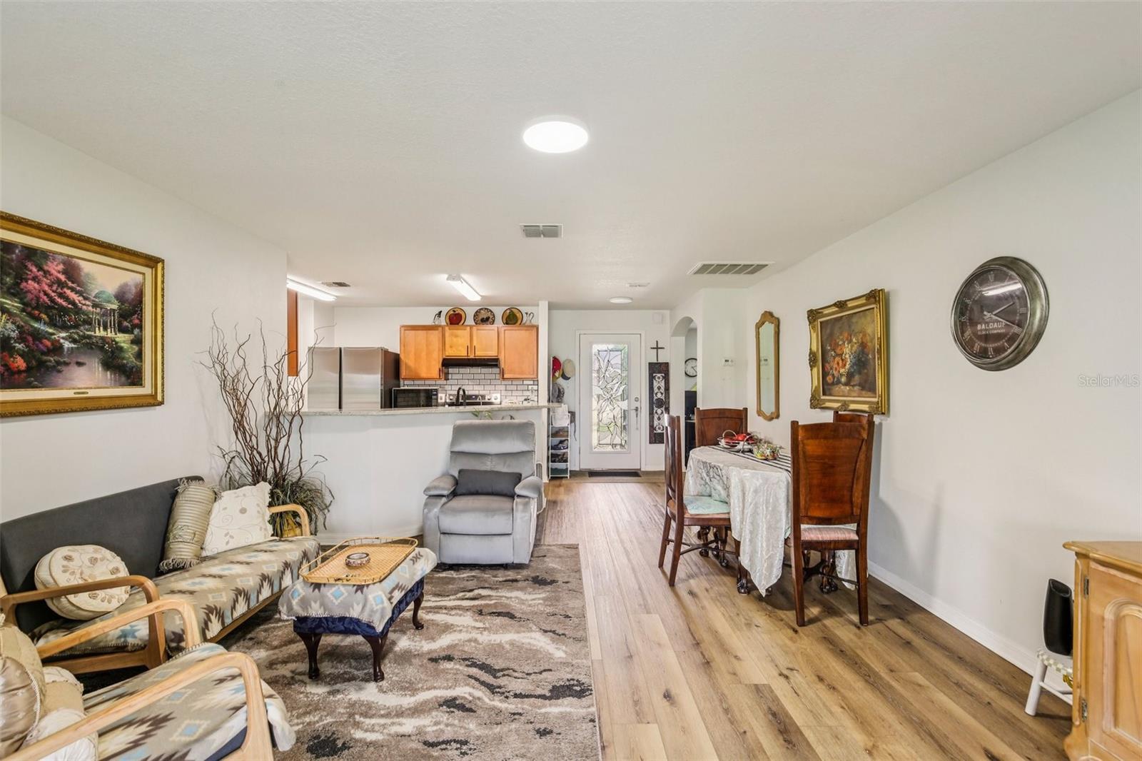 636 CHATHAM WALK DRIVE